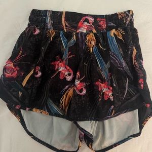 Lululemon shorts, barley used, size 2, 4in